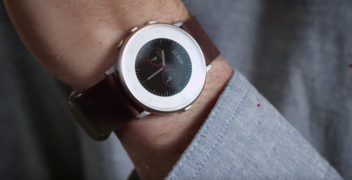 meet-the-lightest-thinnest-smartwatch-pebble-time-round-youtube-2015-09-23-12-16-48