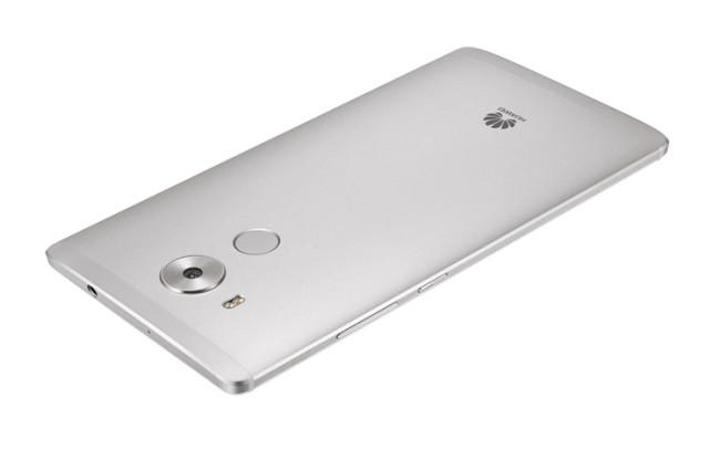 Huawei Mate 8 en color plata