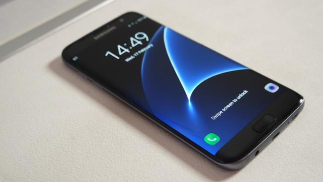 Samsung Galaxy S7 Edge negro delante