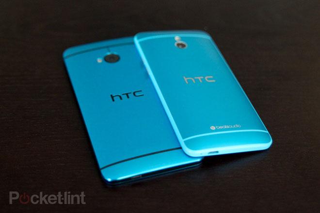 Diferencias entre HTC One y HTC One Mini con carcasa azul