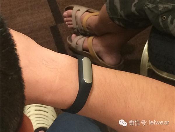 xiaomi-miband.jpg,qfit=1024,P2C1024.pagespeed.ce.9ug2yxYD-v