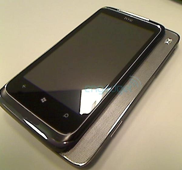 HTC-T8788-Windows-Phone-7