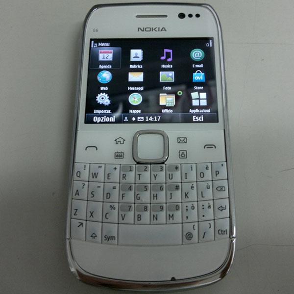 Nokia-E6-00-Symbian-QWERTY-video