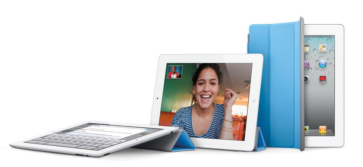 Apple iPad 2 blanco con funda de color azul
