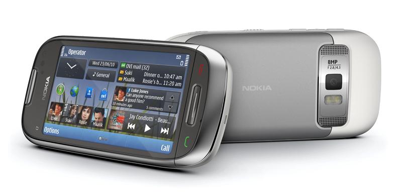 nokia-c7_front_and_back