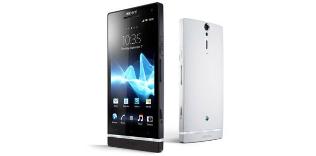 Sony Xperia S delantera y trasera