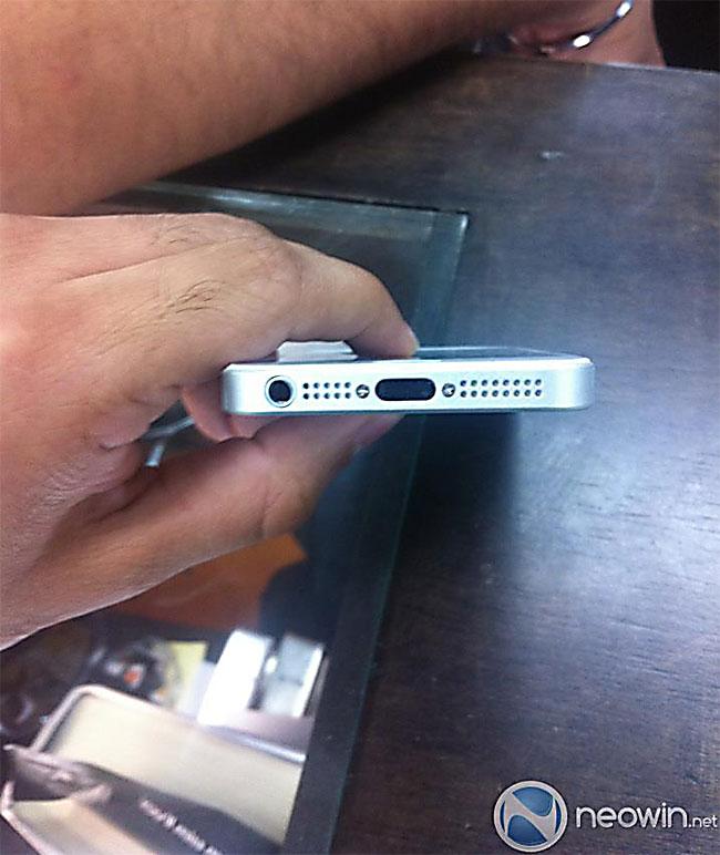 iPhone 5 blanco conexiones