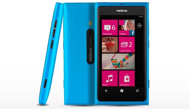 Teléfono Nokia Lumia 800