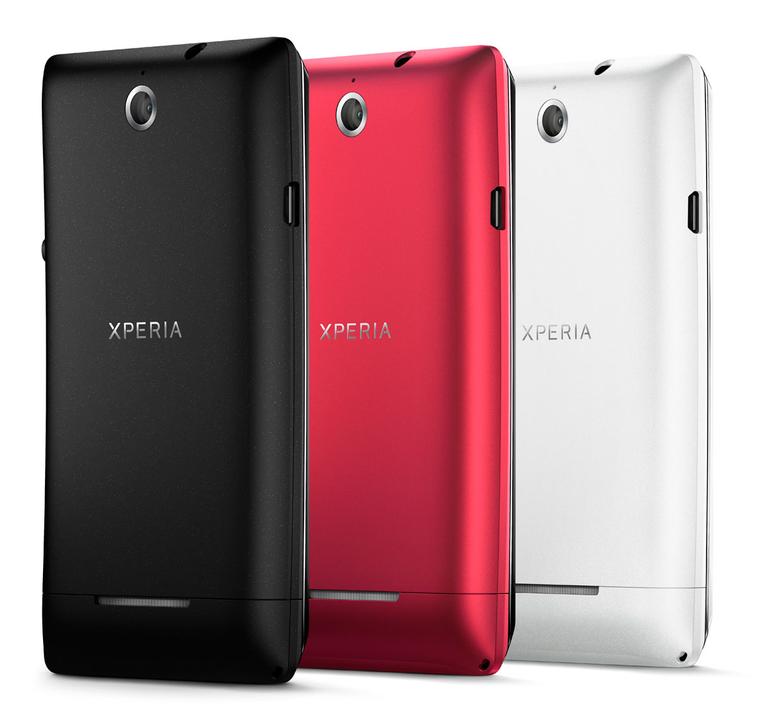 Sony Xperia E en color negro, rojo y blanco