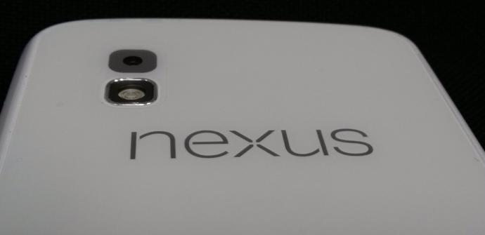 Nexus 4 en color blanco
