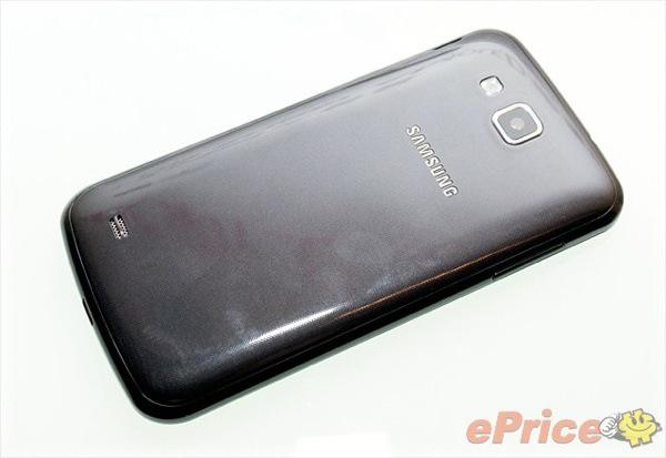 Samsung Galaxy Premier en color gris titanio