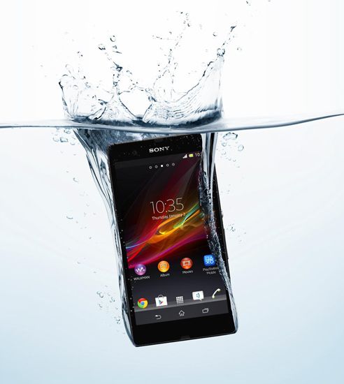 Xperia Z en el agua