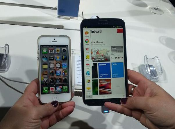 Samsung Galaxy Mega comparado con iPhone