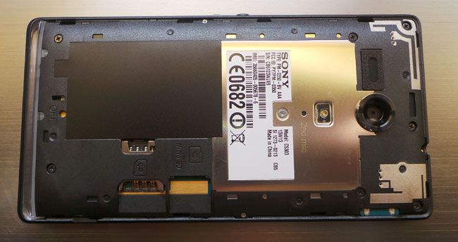 SONY-XPERIA-SP-09