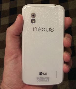 Nexus 4 blanco podría salir a la venta el 10 de junio.