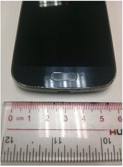 Medida del ancho del Samsung Galaxy S4 Mini