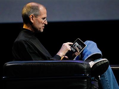 steve-jobs-ipad-apple