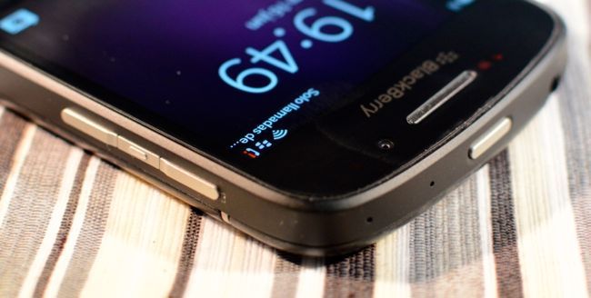 BlackBerryQ10_afondo_03