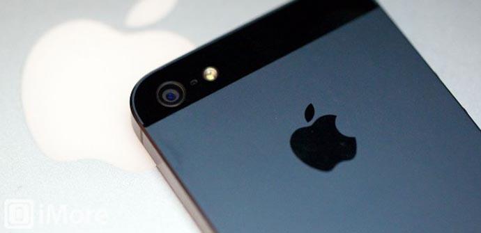 Apple podría fabricar dos iPhone con pantallas de 4,7 y 5,7 pulgadas.