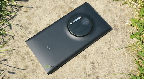 Nokia Lumia 1020 posterior