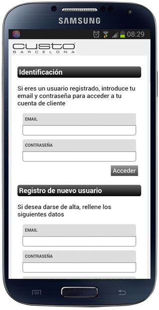 Usuario en Custo Barcelona