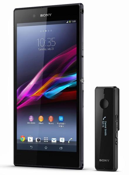 Sony Xperia Z Ultra con accesorio Bluetooth