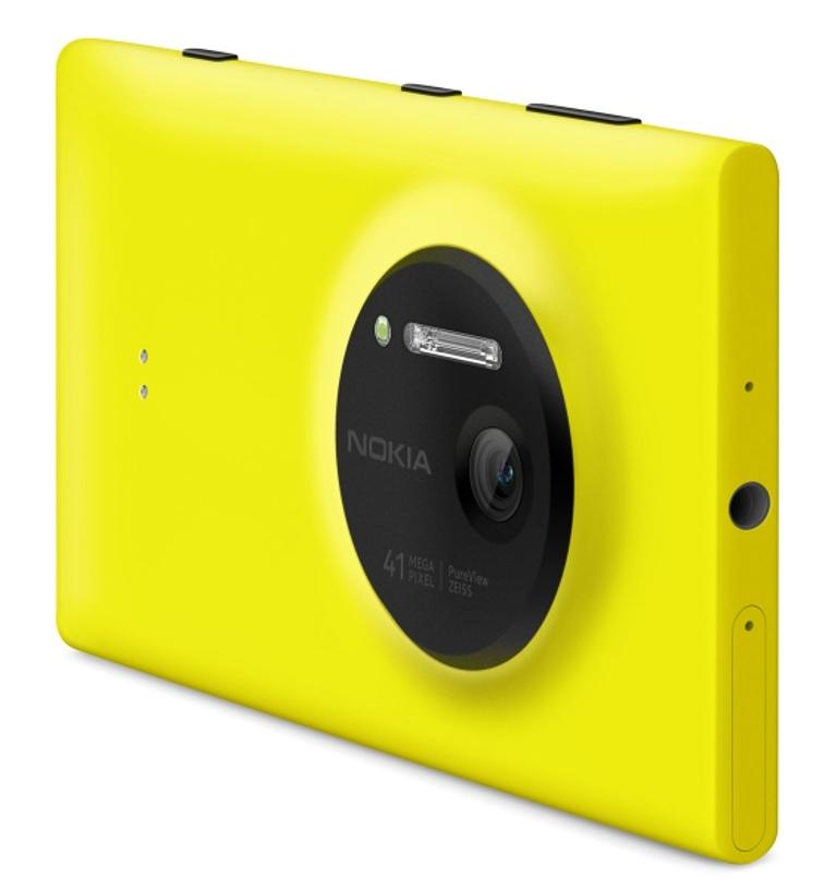 Nokia Lumia 1020 amarillo vista trasera