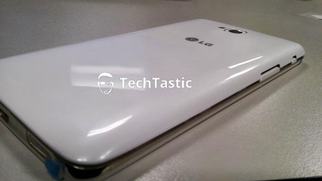 Prototipo del Nexus 5 con carcasa blanca