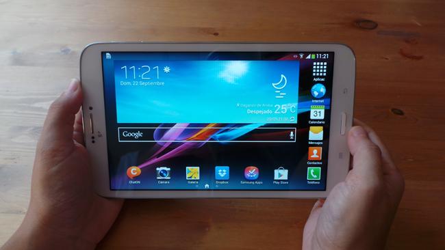Samsung Galaxy Tab 3 8.0 en posición horizontal