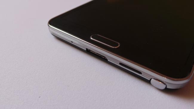 Altavoz y conexión USB del Samsung Galaxy Note 3