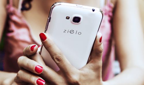 Zielo Q30 blanco.