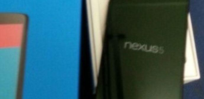 nexus-5-unboxing