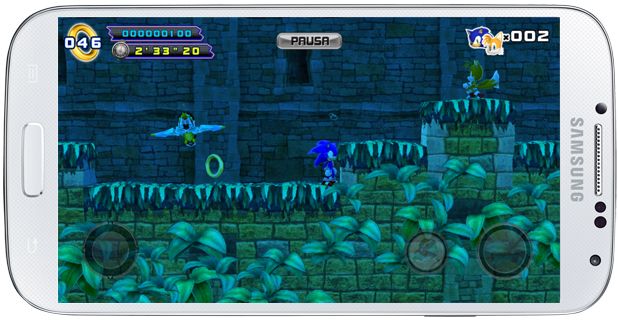 Jugando en Sonic the Hedgehog 4 Episode II