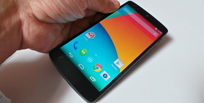 Nexus 5 con Android 4.4.2 Kitkat