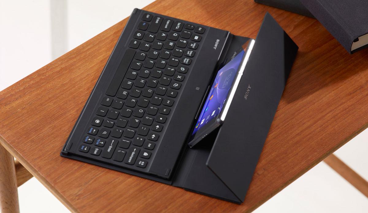 Sony Xperia Tablet Z sobre funda con teclado