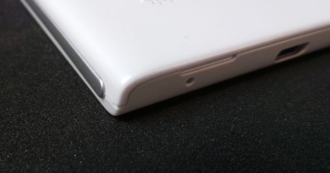 Muesca de tapa del ZTE Blade L2