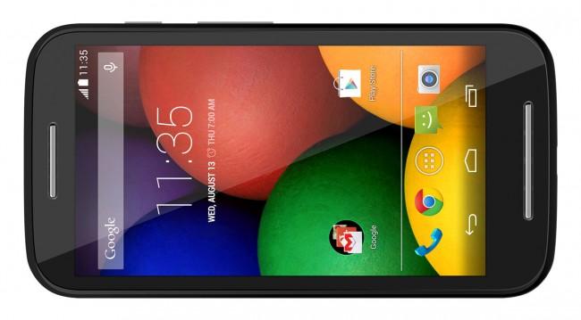 Motorola Moto E en color negro vista apaisada