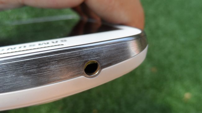 Toma de auriculares del Samsung Galaxy K Zoom