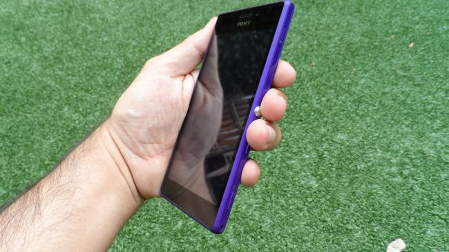 Teléfono Sony Xperia M2