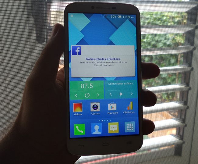 Brillo de la pantalla del Alcatel OneTouch Pop C9