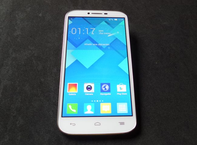 Imagen frontal del Alcatel OnTouch Pop C9