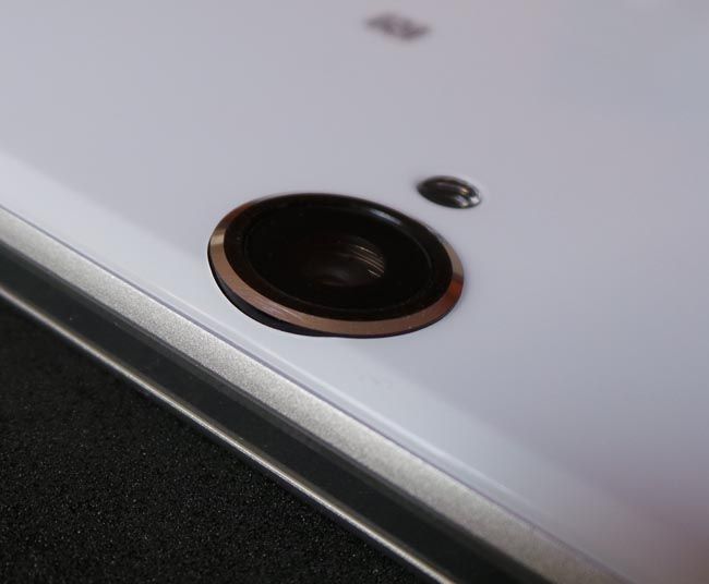Cámara trasera del Sony Xperia T2 Ultra