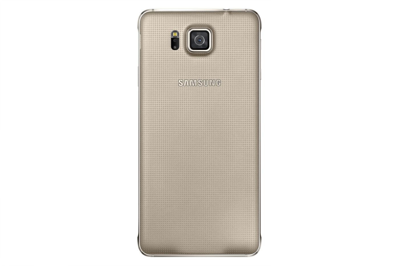 Samsung Galaxy Alpha en color oro por detras