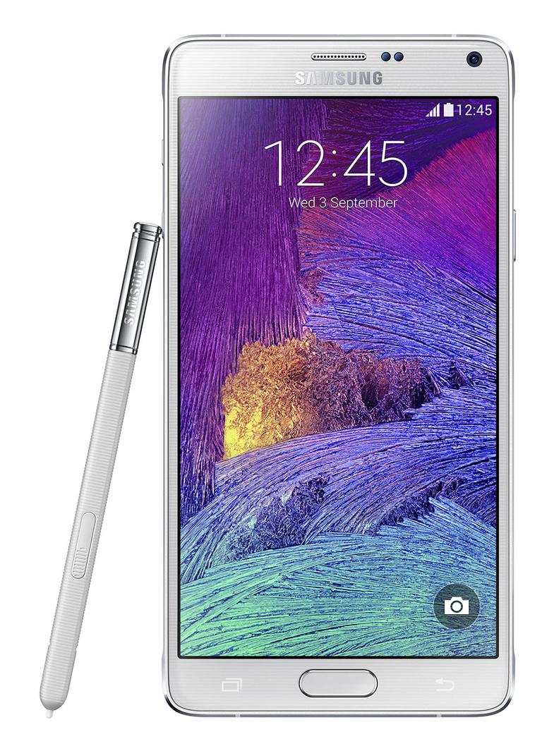 Samsung Galaxy Note 4 en color blanco con su lapiz