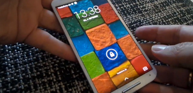 apertura motorola moto X toma de contacto