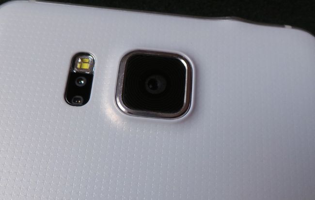 Cámara trasera del Samsung Galaxy Alpha
