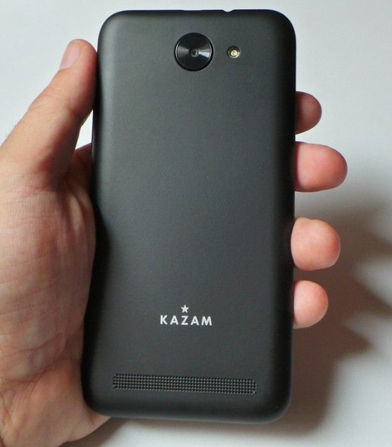 Parte trasera del Kazam Tornado 2 5.0