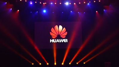 Logo de Huawei iluminado