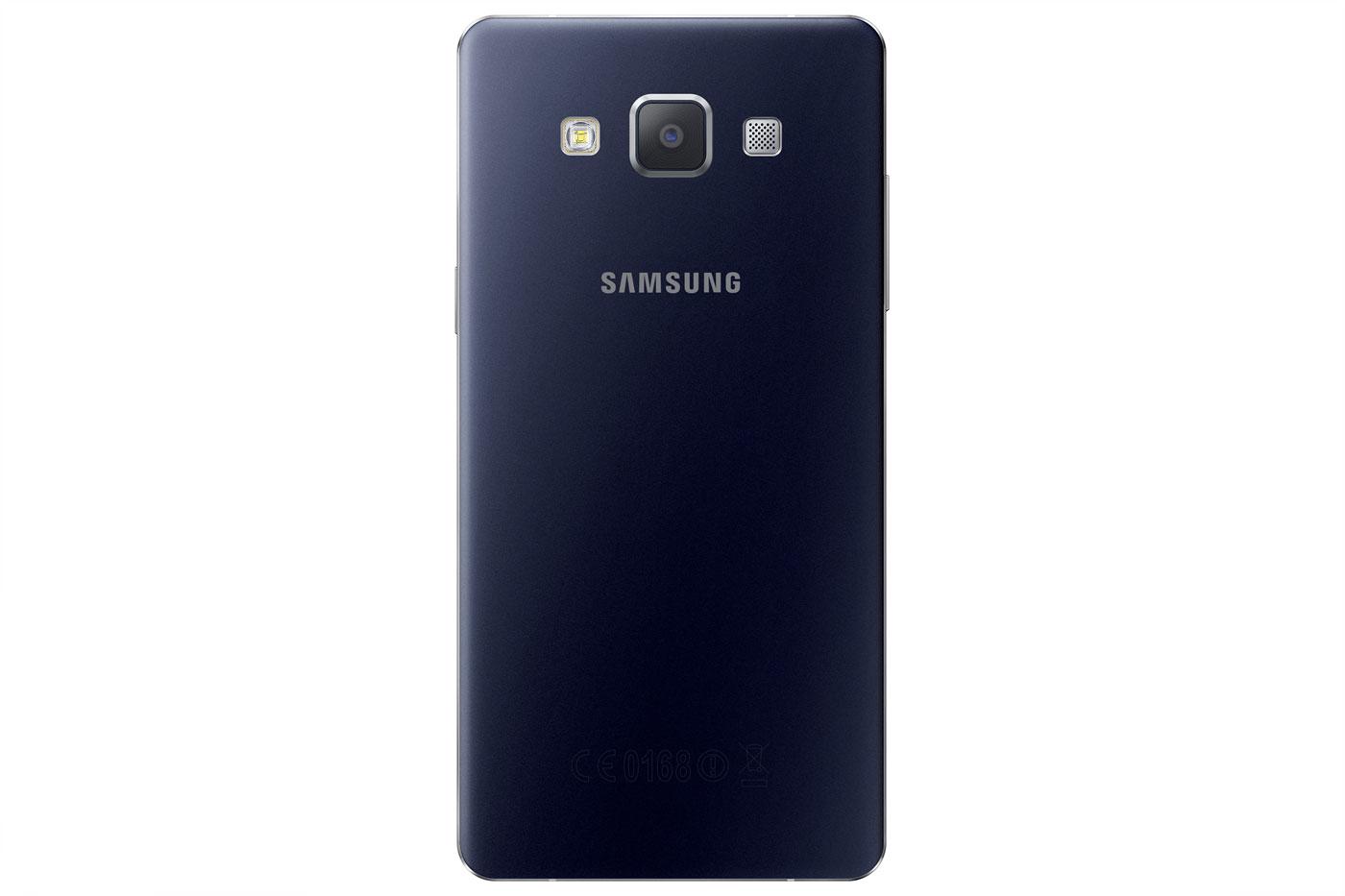 Samsung Galaxy A5 en color negro vista trasera y detalle de la cámara