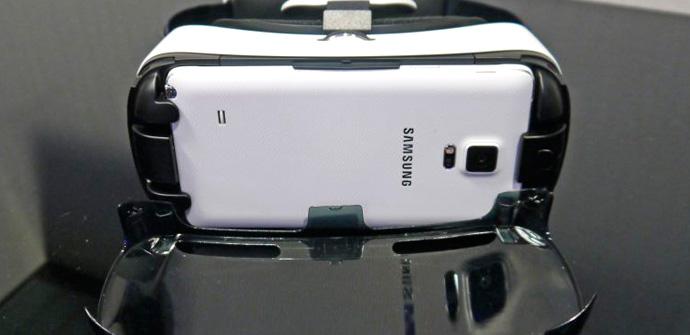Galaxy Note 4 más Gear VR de Samsung.